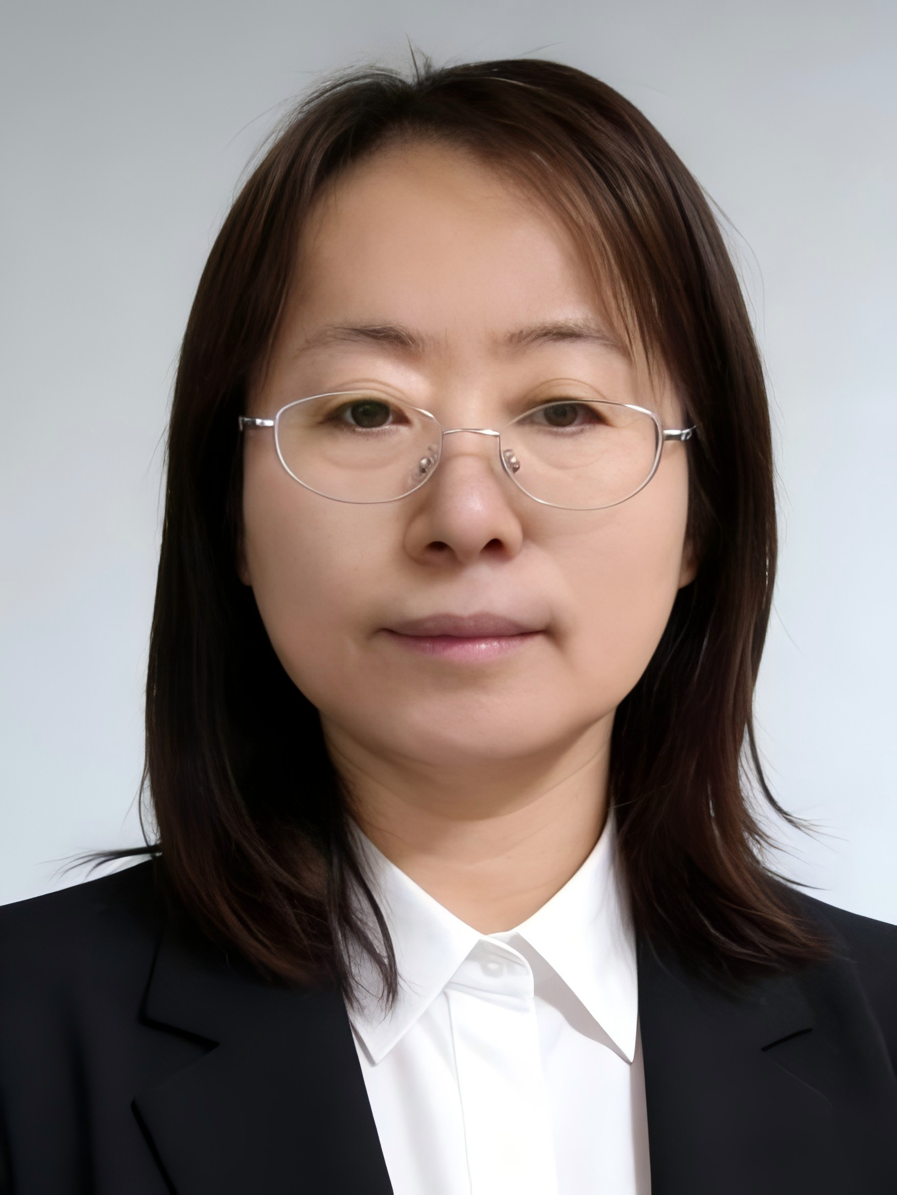 于爱霞